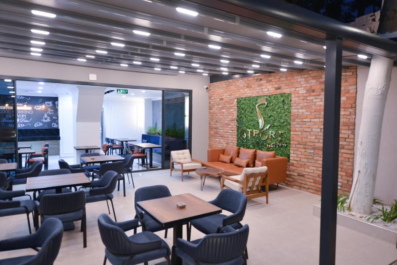 Istport Garden Hotels Arnavutkoy Ngoại thất bức ảnh The interior of the restaurant