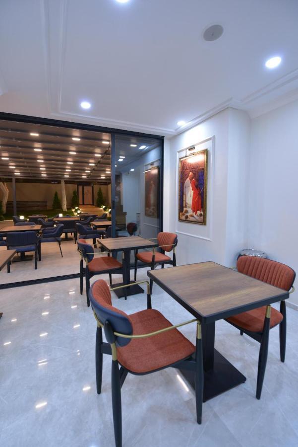 Istport Garden Hotels Arnavutkoy Ngoại thất bức ảnh The interior of the restaurant